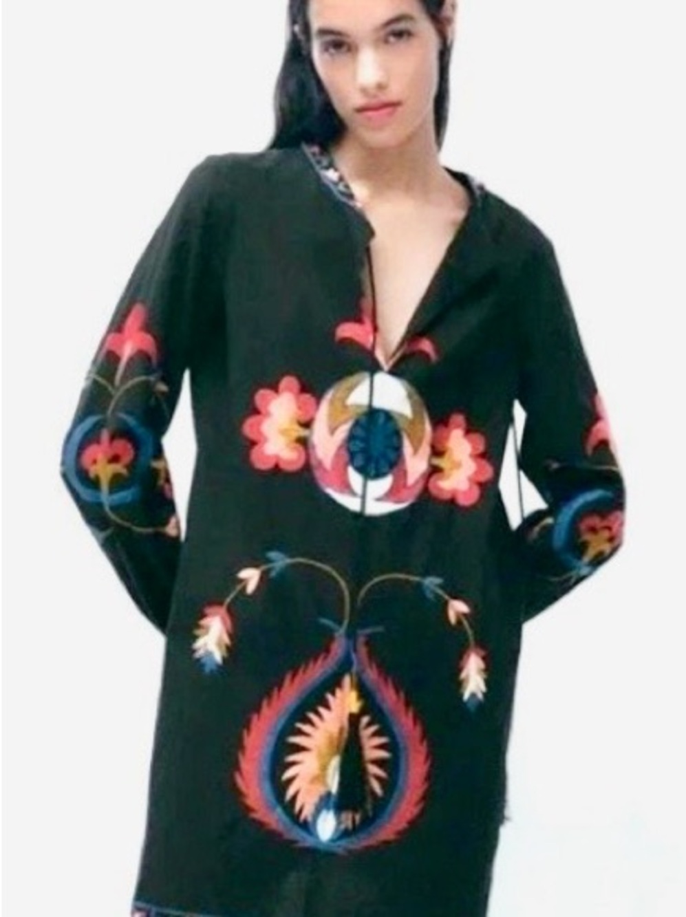 Zara Black Long-Sleeve Tunic Dress with Multicolor Embroidery